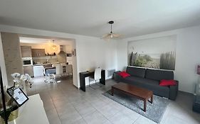 Appartement 2 Chambres Lumineux